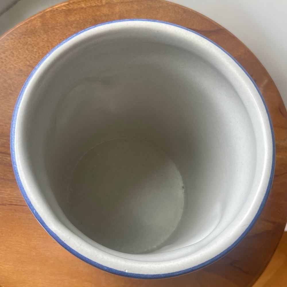 Vintage Pfaltzgraff Utensil Holder - Picture 3 of 3